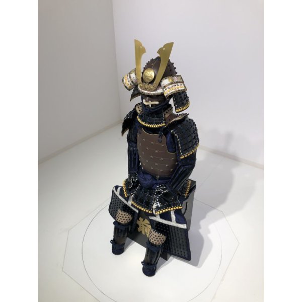 画像7: 9【O-046】紺糸威鉄錆笠鋲二枚胴具足  (7)