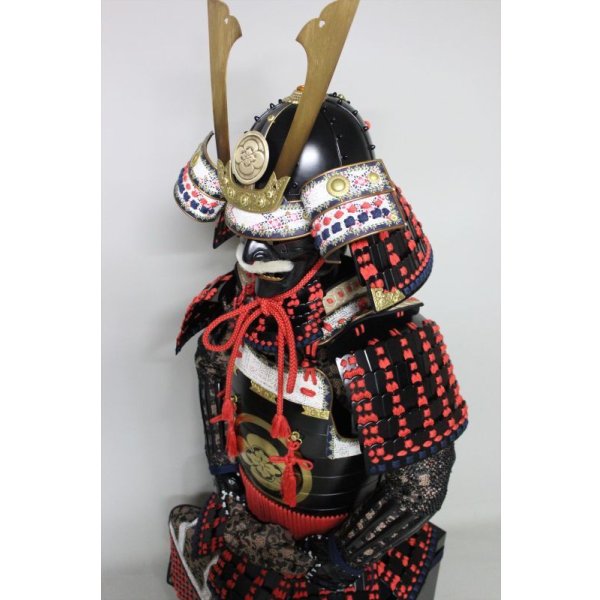 画像7: 8【O-048】赤糸威伊予素懸二枚胴具足　(艶消塗)  (7)