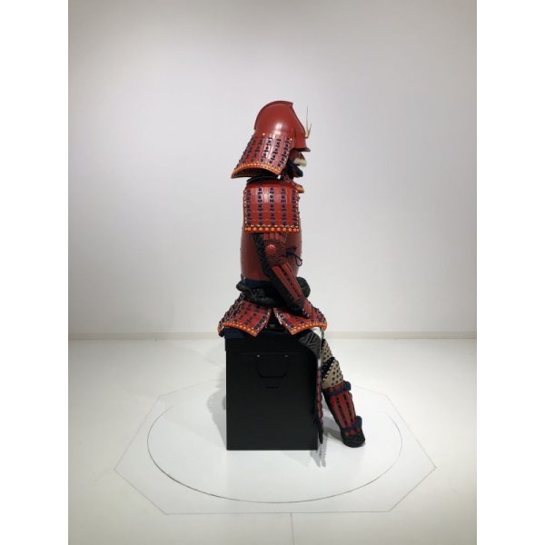 画像7: 2【O-079】濃紺糸威赤艶消鋲綴二枚胴具足（桃形兜) (7)